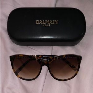 Balmain 🕶